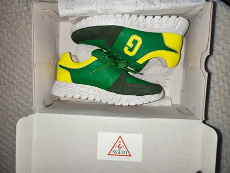 Tenisky zn.guess č.37, guess,37