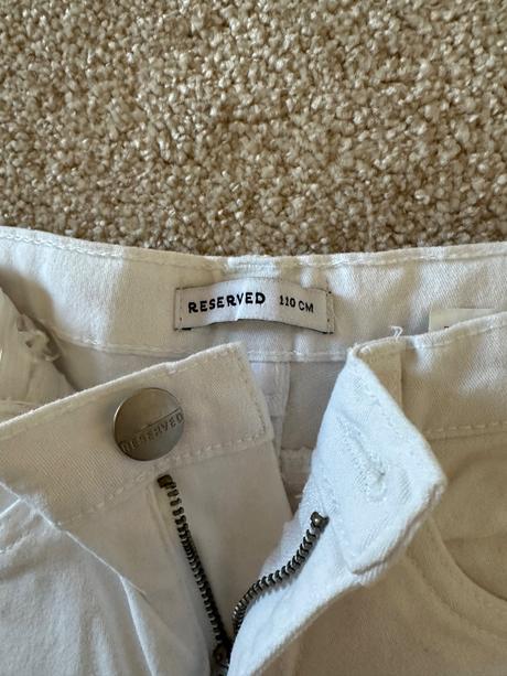 Dievčenské rifle zn. reserved, veľ. 110, reserved,110