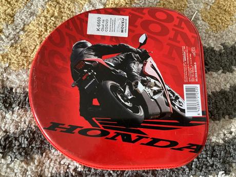 14ks cd a dvd rozprávok a pesničiek s puzdrom,