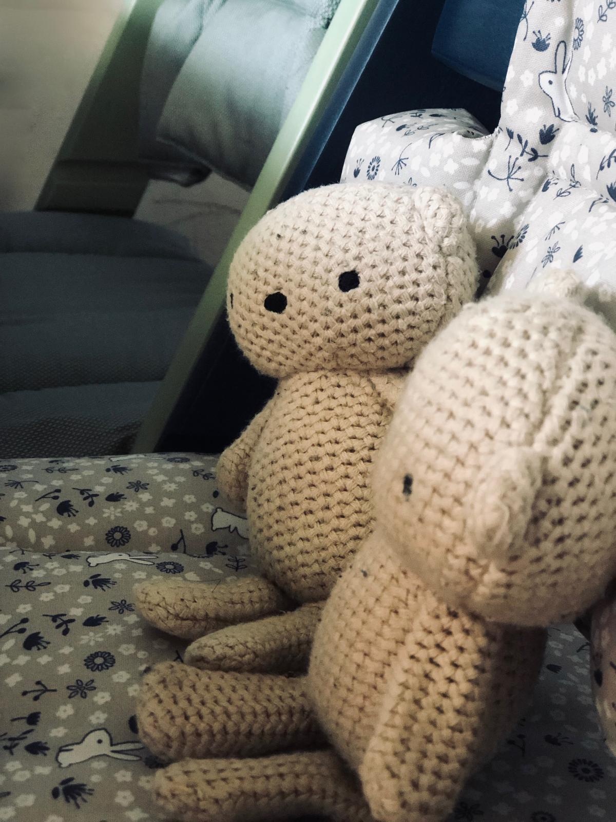 Image title Image title