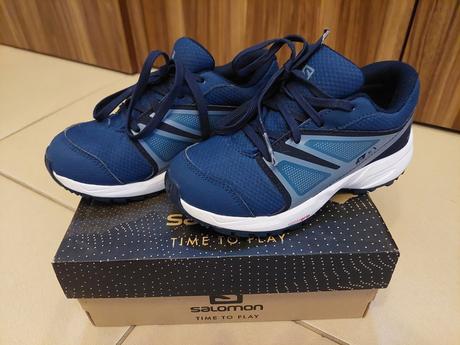 Trekové topánky, salomon,31