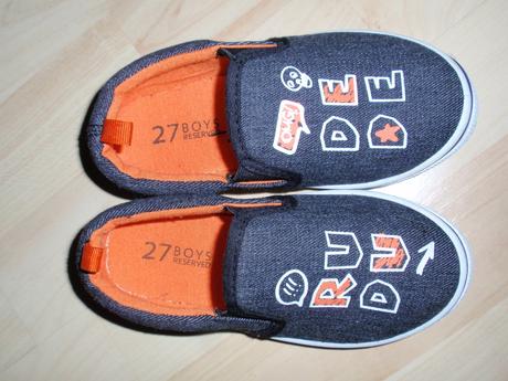 Plátenky reserved, reserved,27