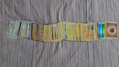 Pokemon karty 2 ks zdarma za kazde 1euro nakupu, 