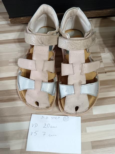 D. d. step barefoot sandále 32, d.d.step,32