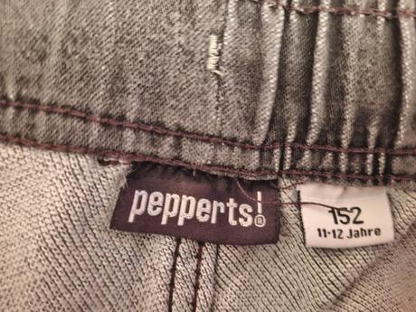 Šortky,  kraťasy, pepperts,152