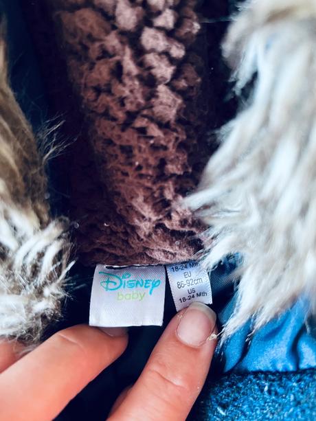 Overal na zimu, disney,86