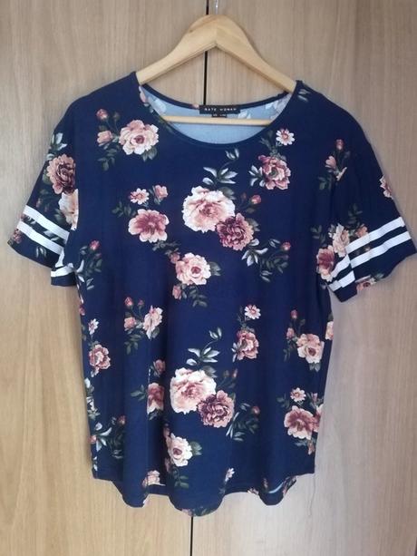 Kvetinové tričko l/40, gate,l