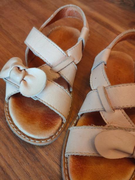 Sandálky rozprávkové, froddo,27