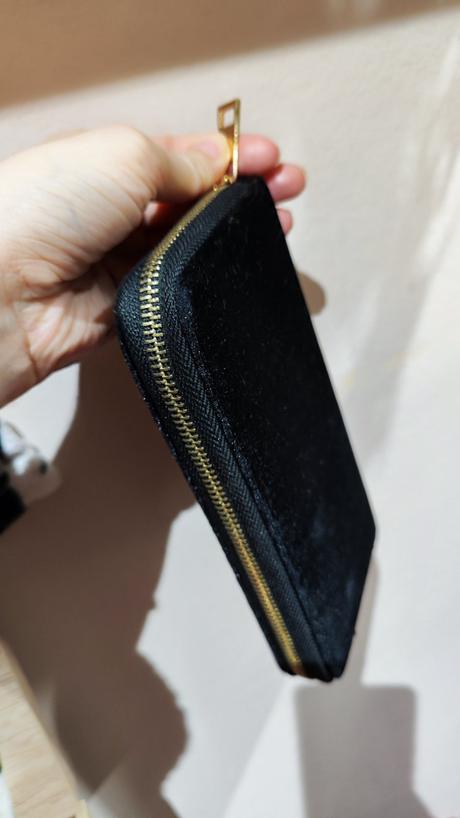 Zamatová peňaženka,