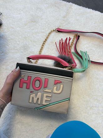 Kabelka, river island