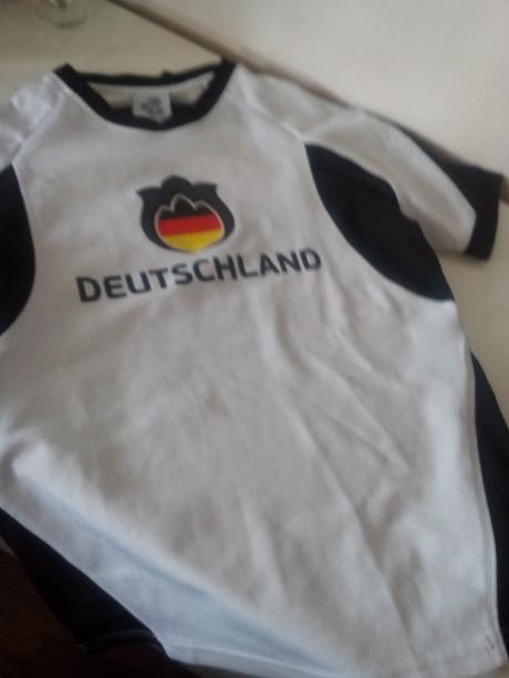 Kvalitny fubalovy dres, 146