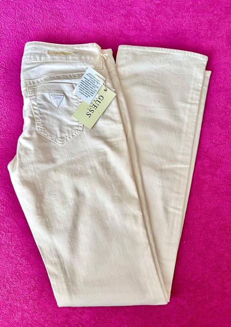 Nové smotanové nohavice guess, guess,26 / xs