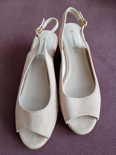 Kožené sandále, 38