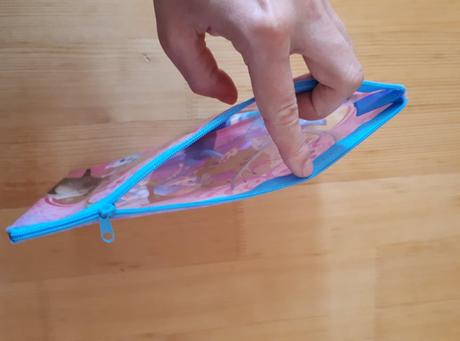 Frozen kabelka, peračník, krabičky, 