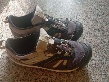 Waterproof, 36
