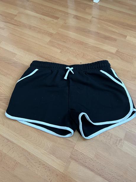 Dievčenské kraťasy, primark,146