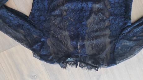 Nadherny cipkovany top, l