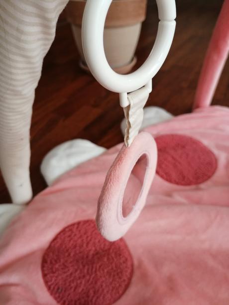 Detská hracia deka s hrazdou lienka,