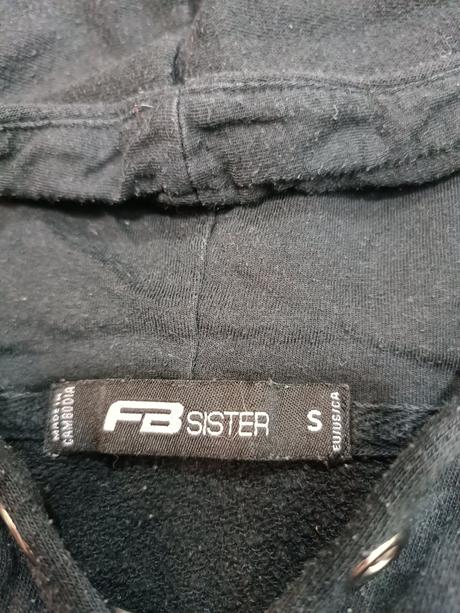 Čierna mikina veľ. s, s