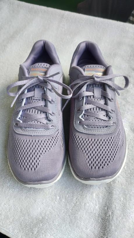 Tenisky, skechers,37