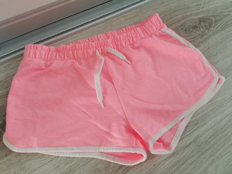 Krásne šortky veľ. 164, h&m,164