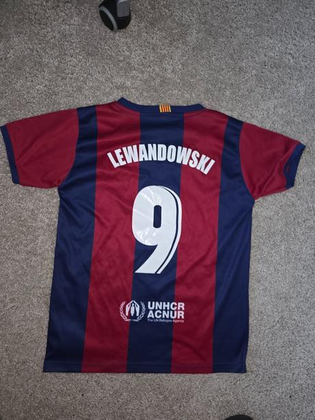 Dres lewandowski, 128