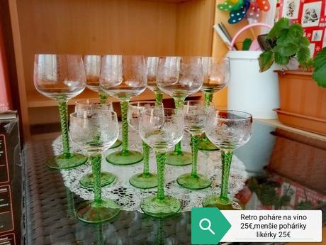 Retro poháre zelená stopka, 