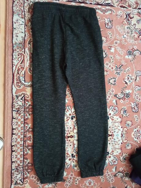 Hrubé tepláky, f&f,134