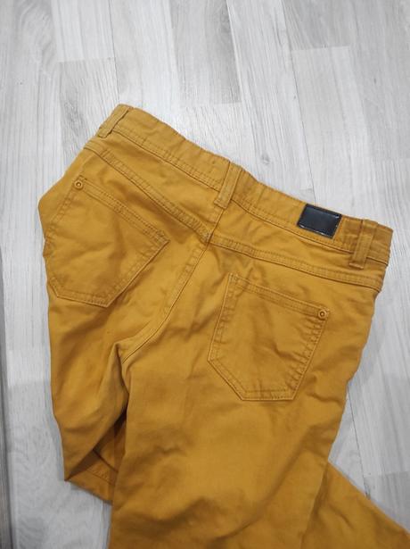 Horcicove nohavice, sinsay,134