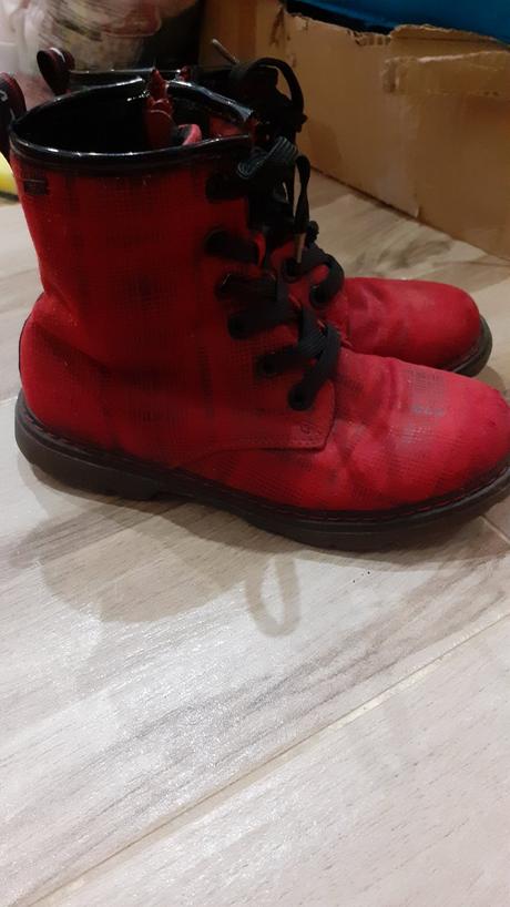 Červené kárované topánky, tom tailor,34