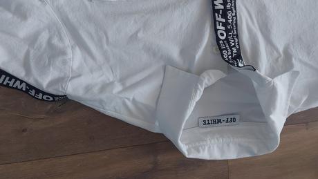 Damska zaujimava kosela, m