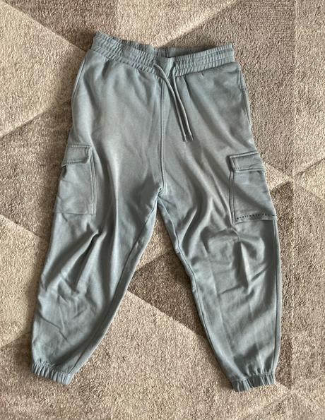 Modré teplákové nohavice, m