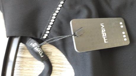 Elegantné šaty motivi s visačkou, s