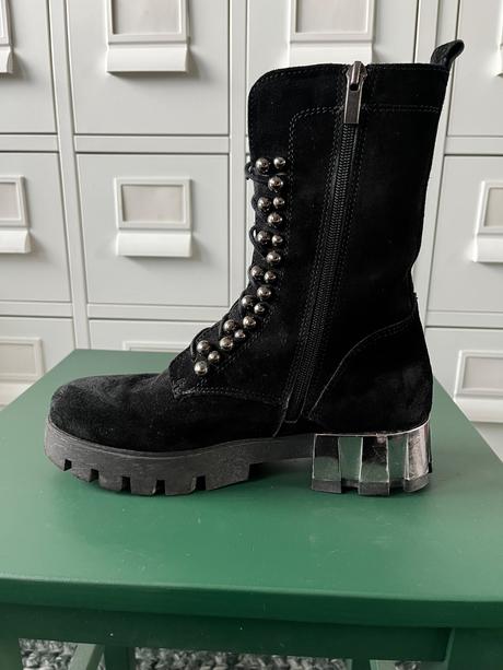 Čierne čižmy brúsená koža v.38, 38