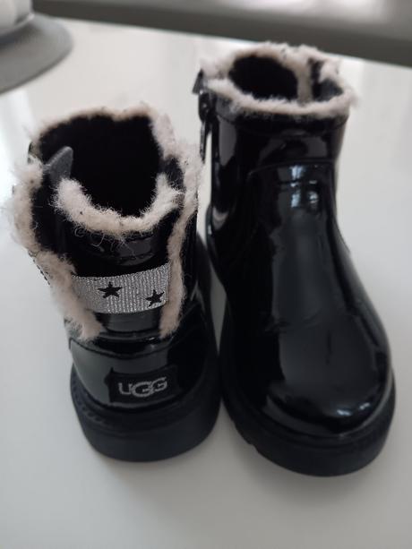 Cizmicky ugg, ugg,25