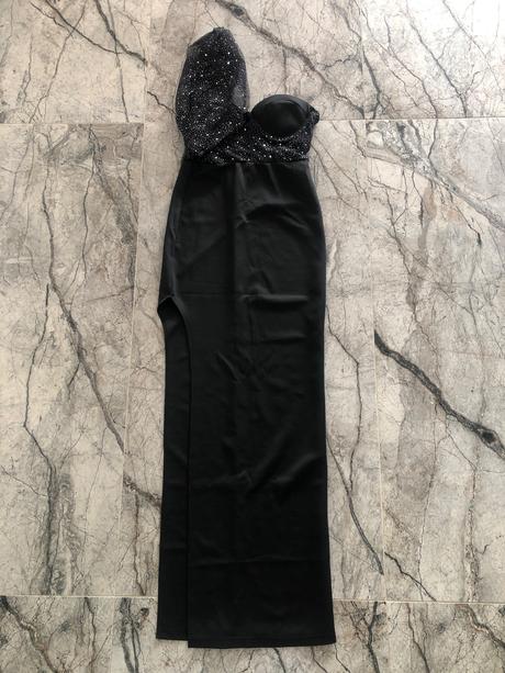 Dlhé čierne šaty, m