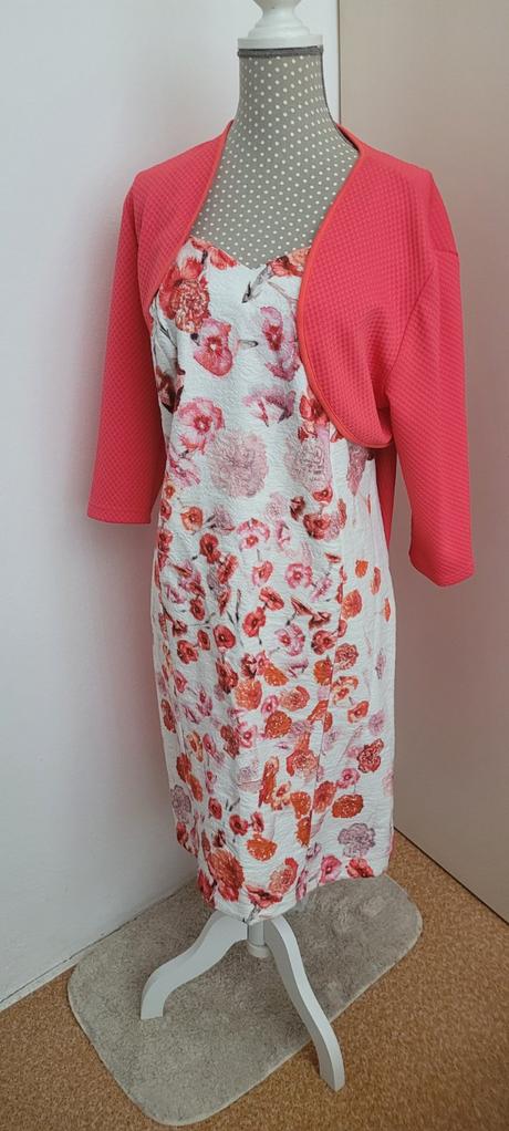 Príležitostné šaty, xxl