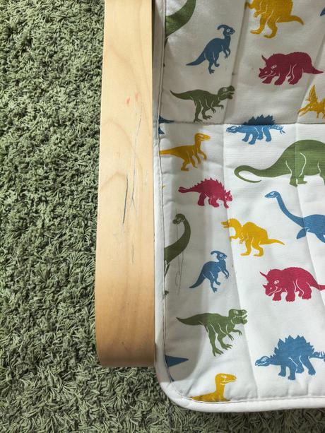 Detské kreslo ikea poäng (dinosaurí vzor),
