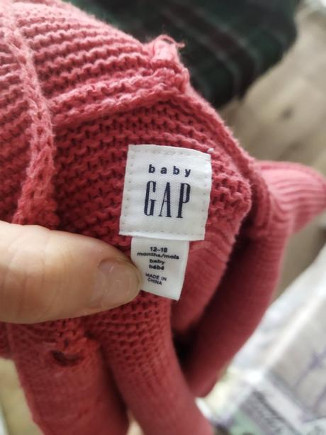 Svetrík gap, gap,92