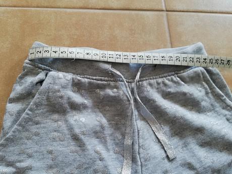 Tepláky 98/104, lupilu,98