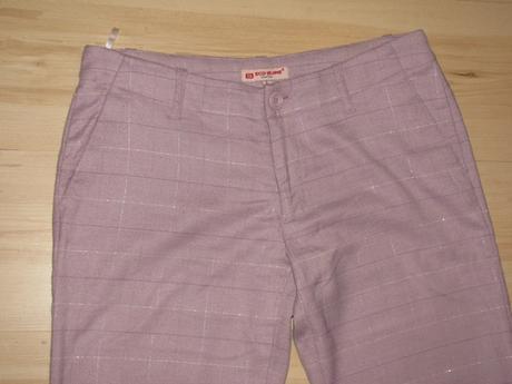 Fialkové nohavice, 38