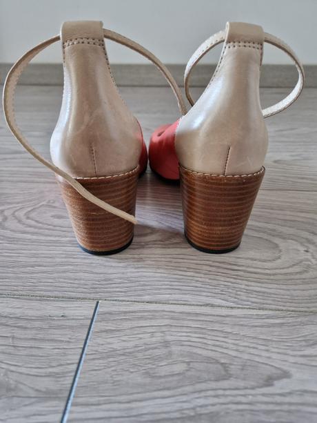 26sch_clarks 37.5, clarks,37