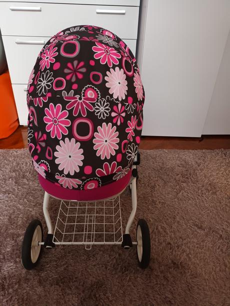 Detský kočík pre bábiku, 