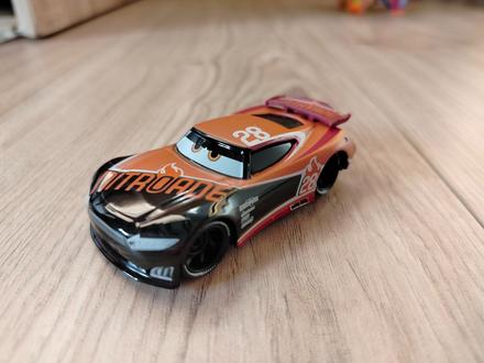 Auto disney pixar cars tim treadless,