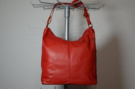 Kožená kabelka, 