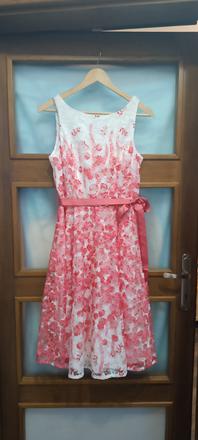 Šaty s čipkou, bonprix,38