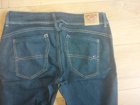 Rifle th, tommy hilfiger,30