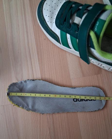 Kopačky a botasky v.32, puma,32