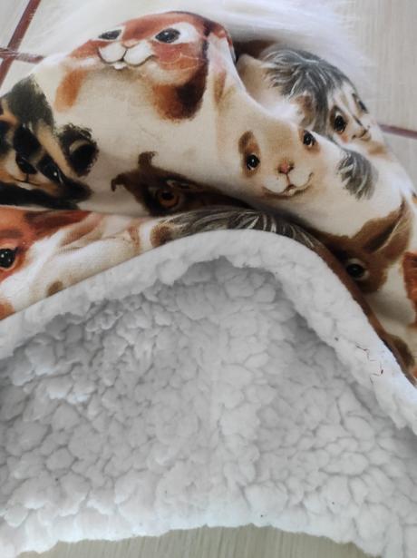 Čiapka / nákrčník, 116