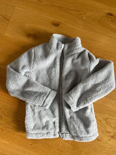 Dievcenska kozusinkova bundicka, pepperts,140